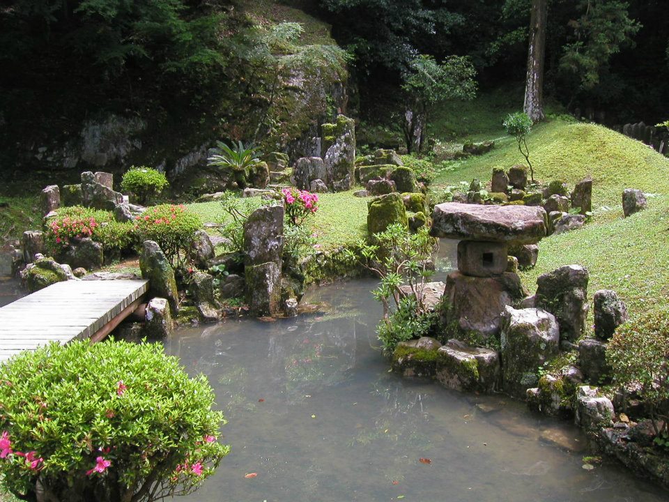 妙国寺庭園